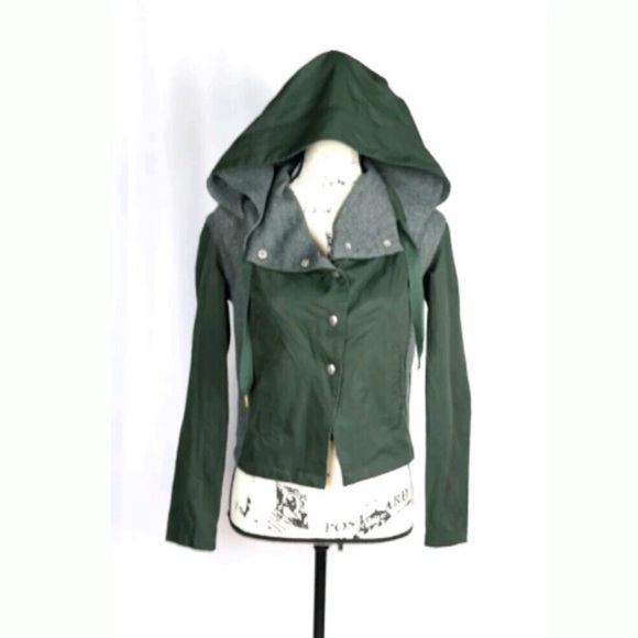 Vera Wang Jackets & Blazers - Vera Wang Princess Green Moto Jacket